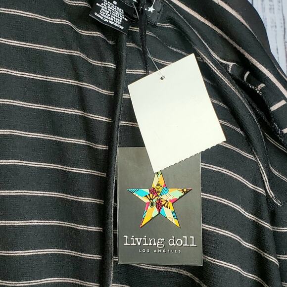 NWT living doll brand taupe and black striped one button blazer style top. Sz Sm - Picture 6 of 8